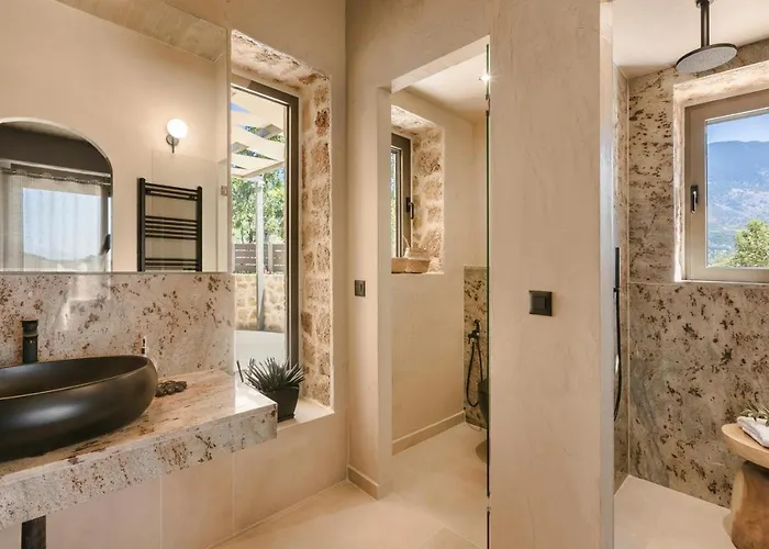 Golden Stone Made In Karavados Village! Villa Argostoli (Kefalonia)