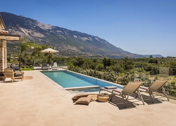 Villa Golden Stone Made In Karavados Village!