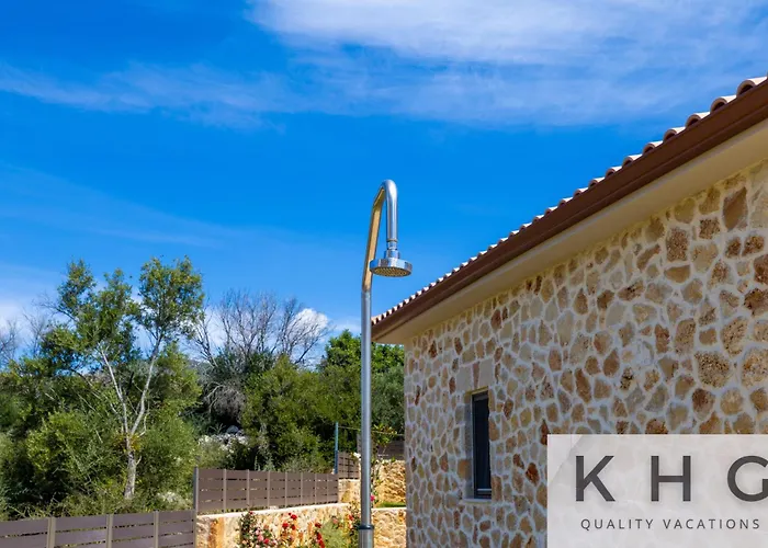 Villa Golden Stone Made In Karavados Village!