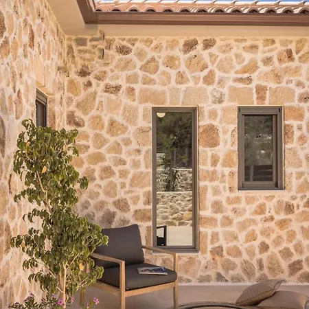 Vila Golden Stone Made In Karavados Village! *