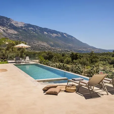 Vila Golden Stone Made In Karavados Village!